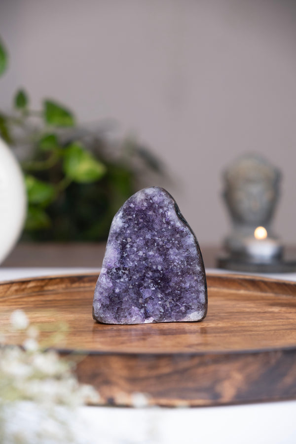 Amethyst - Geode G133