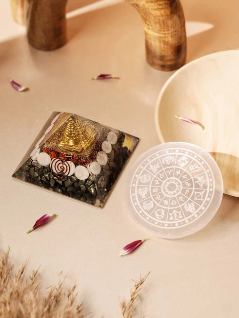 money magnet pyramid selenite plate