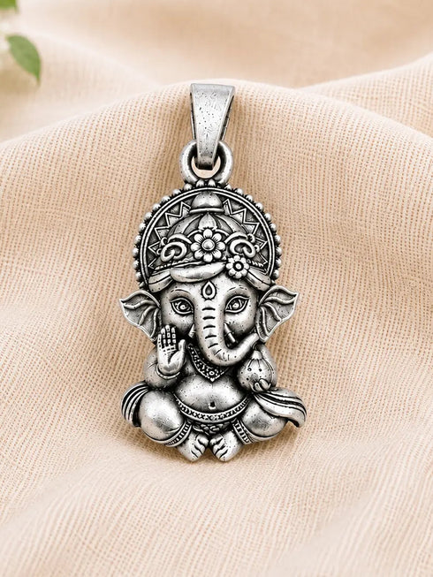 lord ganesha silver pendant