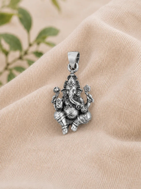 Siddhivinayak Ganapati Silver Pendant